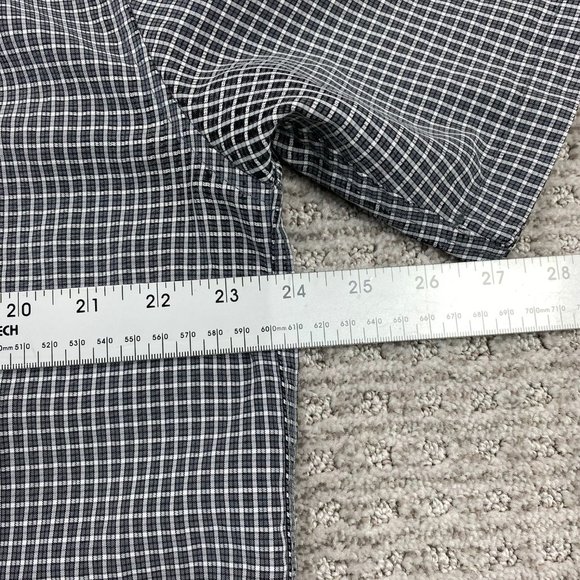 Gotcha Sport Shirt Men Medium M Gray Checkered Button Up Casual Pocket Logo - Picture 9 of 10